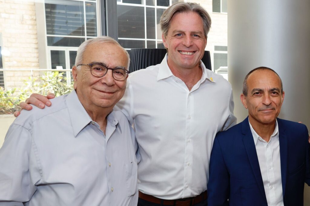 5רוני גמזו גידי לשץ שוקי שמר